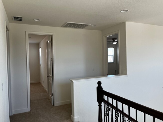 Building Photo - Executive 2828 Sqft. Rocklin 5 Bedroom, 4 ...