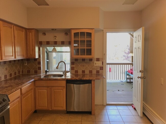 Building Photo - 342 Pavonia Ave