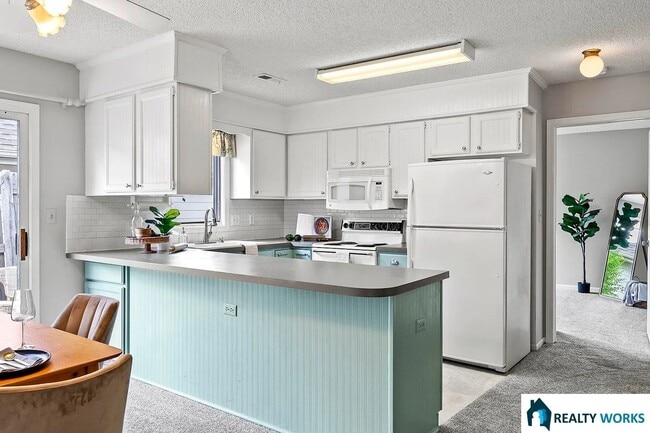 Building Photo - 3400 Glenhaven Pl