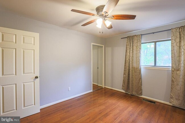 Building Photo - 17 Farmhouse Ct