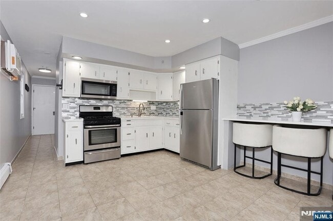 Building Photo - 42 Ave C