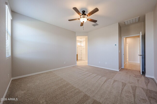 Building Photo - 5019 N 87th Dr