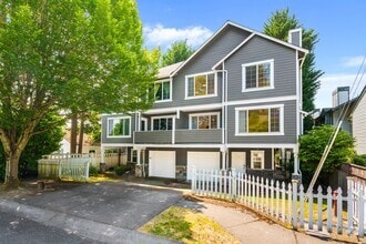 Building Photo - 8321 167th Ave NE