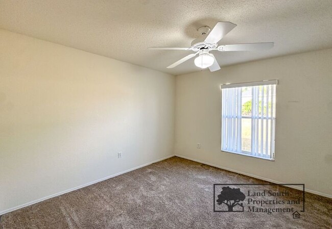 Building Photo - 5557 Beverly Rise Blvd