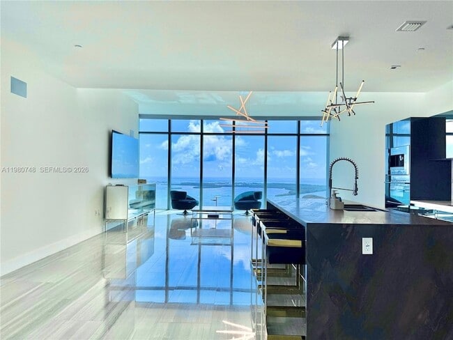 Building Photo - 1451 Brickell Ave