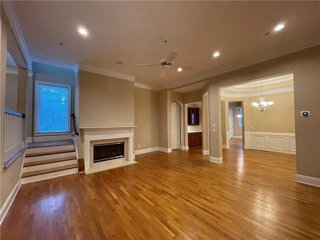 Building Photo - 1044 Emory Parc Pl