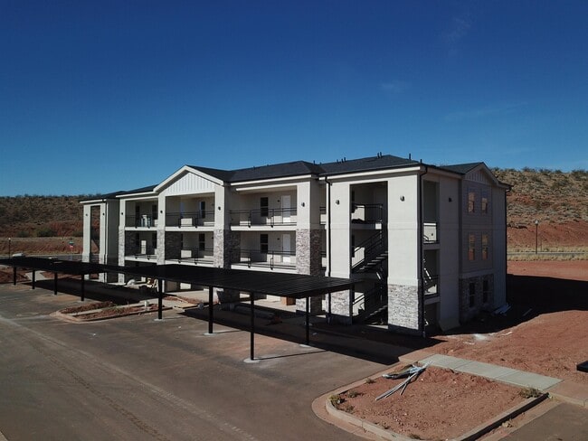 Building Photo - 6230 Winding Wy