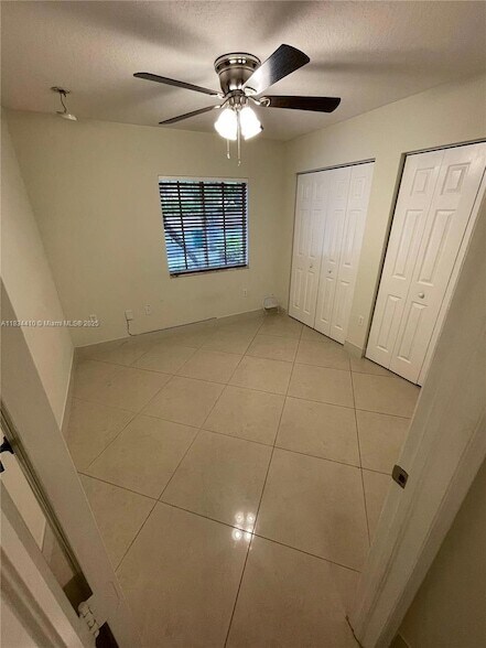 Building Photo - 4101 SW 148th Pl