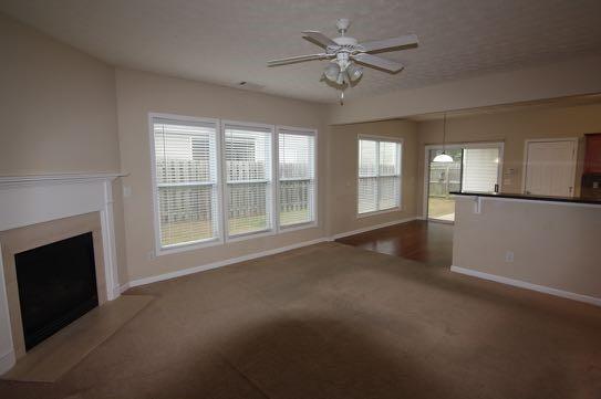 Building Photo - 303 Azalea Loop