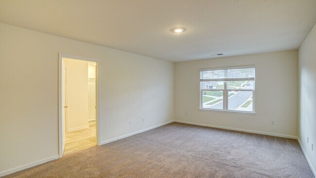 Building Photo - NEW NEW CONSTRUCTION - 5 BDRMS, 3 BTHS, NORTH JOHNSON CITY