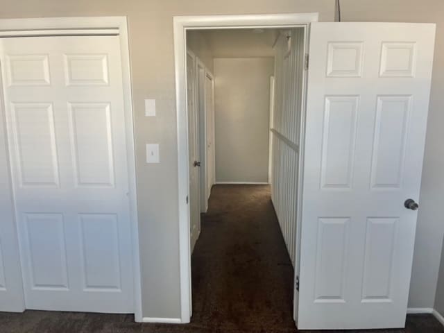 Building Photo - Pheasant Glen Town House #34