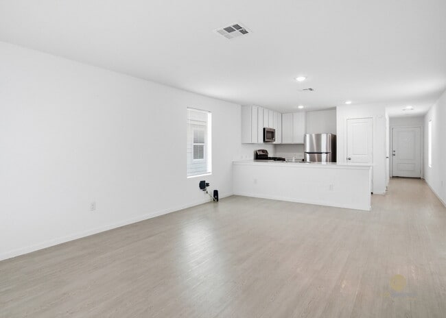 Building Photo - Welcome home to Ruby Crossing!