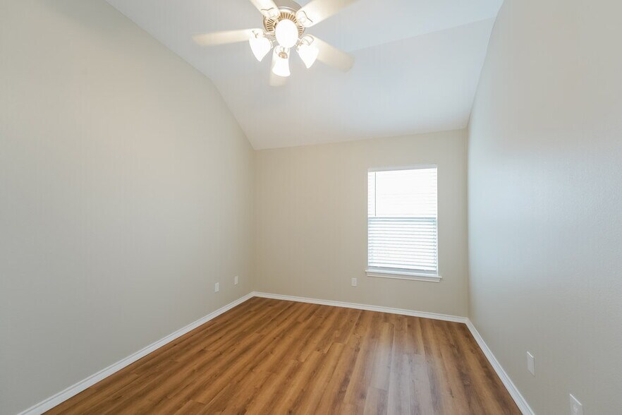 Building Photo - 17223 Verdant Willow Way