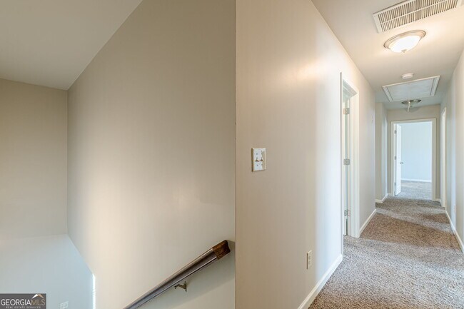 Building Photo - 4730 Brookwood Pl