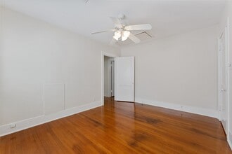 Building Photo - 1819 Branard St