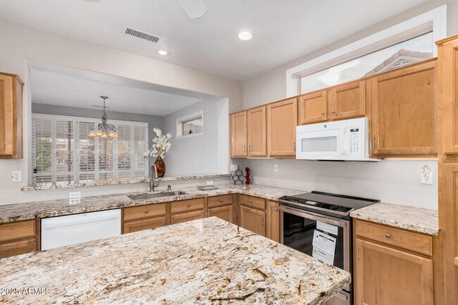 Building Photo - 22637 N Hermosillo Dr