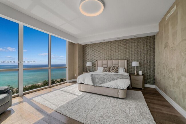 Building Photo - 17749 Collins Ave