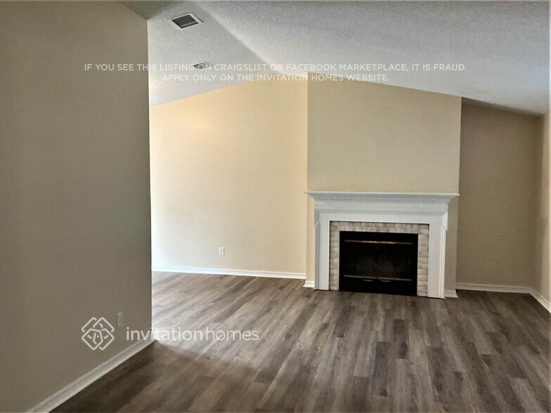 Building Photo - 9544 Lake Douglas Pl