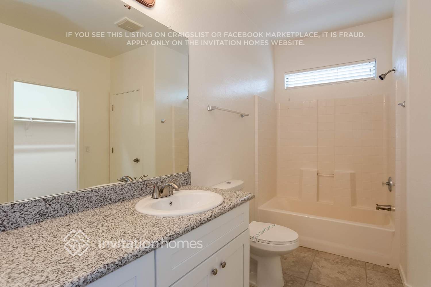 Building Photo - 185 W Desert Vista Trail