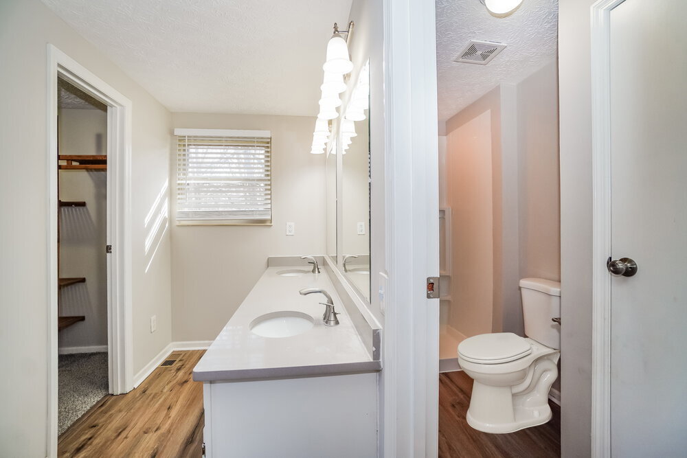 Building Photo - 442 Rambling Brook Dr
