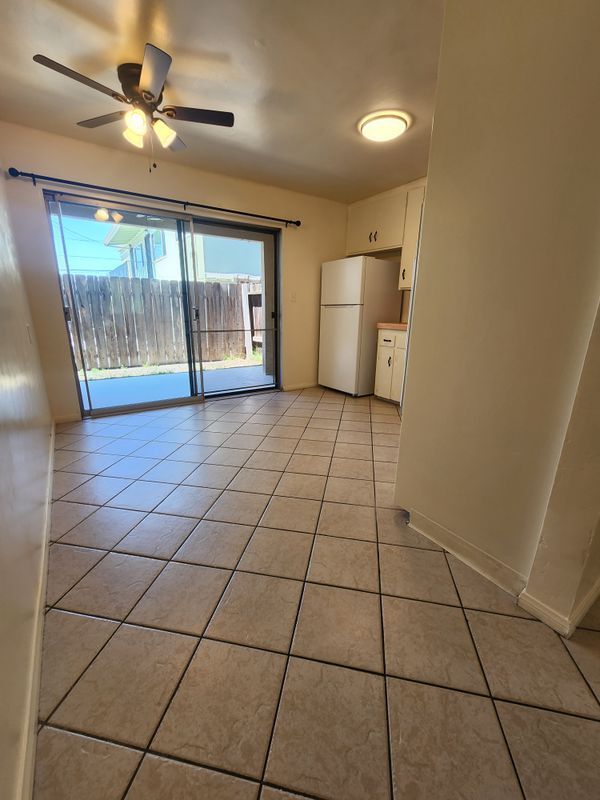 Building Photo - 4440 Rosebud Ln