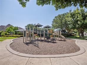 Building Photo - 8636 Naomi St