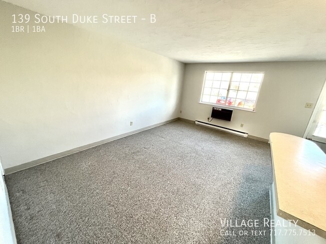 Building Photo - 139 S Duke St