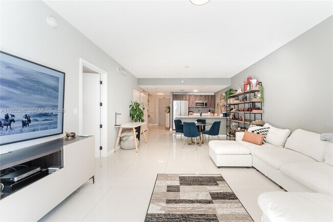 Building Photo - 488 NE 18th St