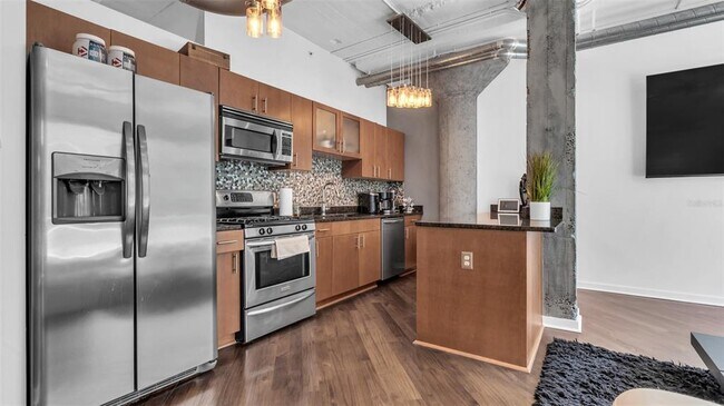 Building Photo - 101 N 12th St