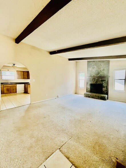 Building Photo - 1604 Dawnbreak Ct