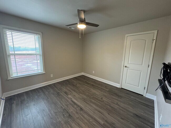 Building Photo - 15749 Trey Hughes Dr NW
