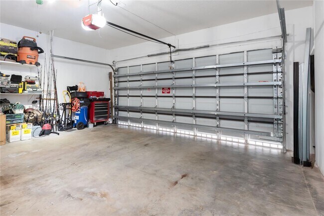 Building Photo - 18361 SW 154th Ave