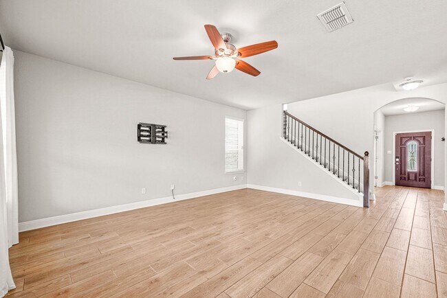 Building Photo - 13154 Beals Cir