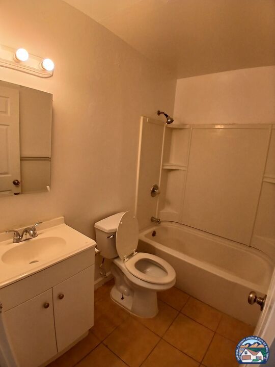 Building Photo - 162 W Alamo St