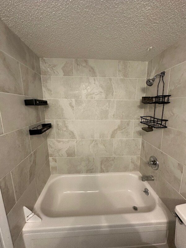 Building Photo - 2117 Quail Creek Dr