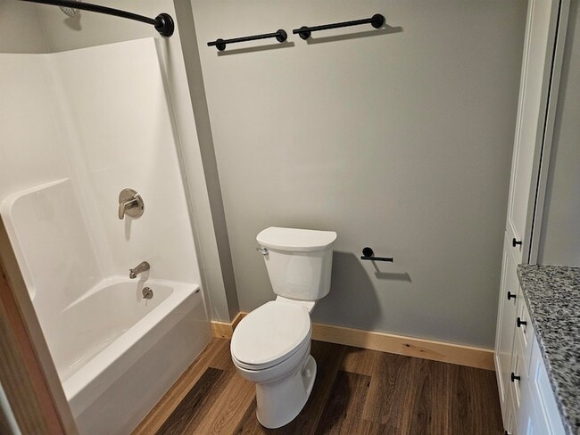 Building Photo - 19 Steele Dr