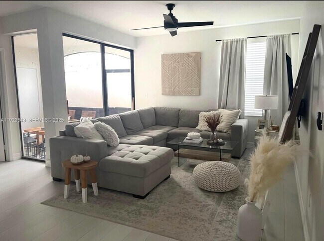 Building Photo - 11864 NW 11th St