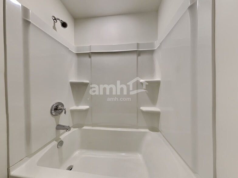 Building Photo - 580 Smt Vw Ln