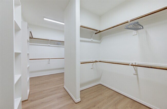 Building Photo - 14467 Basalt Ln