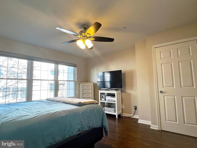 Building Photo - 45498 Whistling Terrace