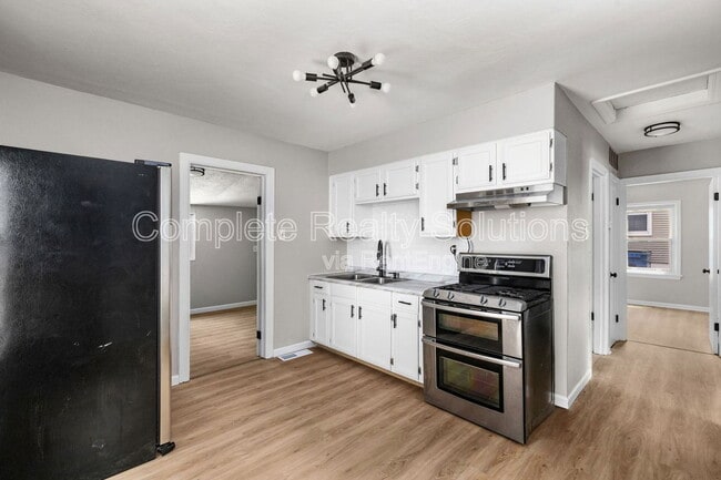 Building Photo - 6232 Witsell Ave
