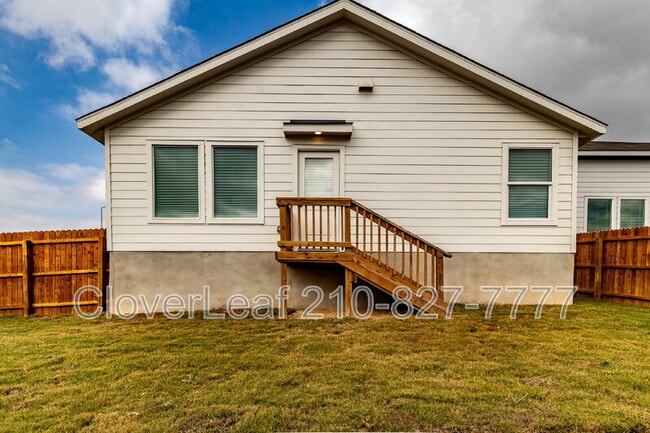 Building Photo - 506 Sarah Wy