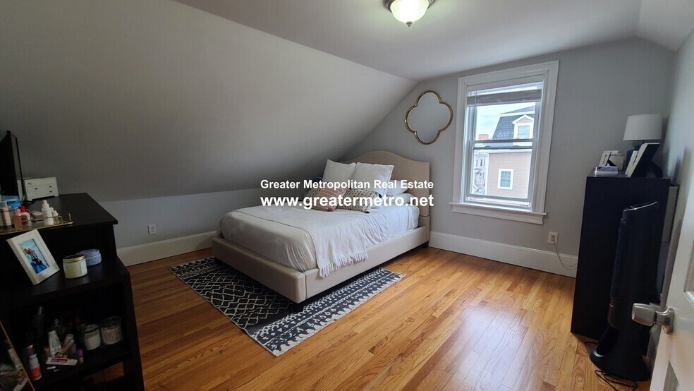 Building Photo - 116 M St