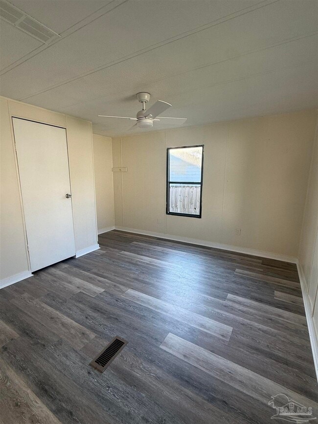 Building Photo - 5675 Saufley Field Rd