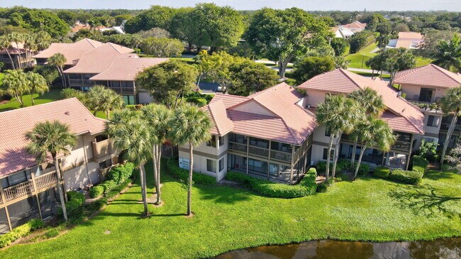 Building Photo - 19411 Sabal Lake Dr