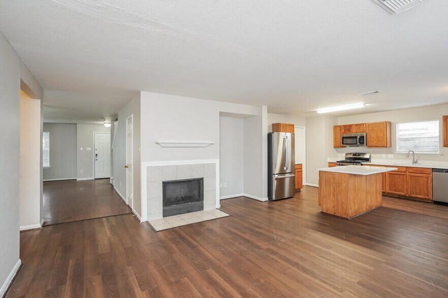 Building Photo - 13426 Fountain Hills Ct