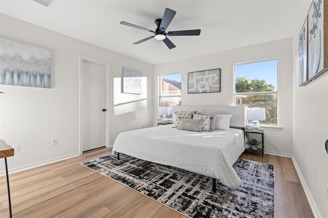 Building Photo - 503 Blanco Woods Blvd