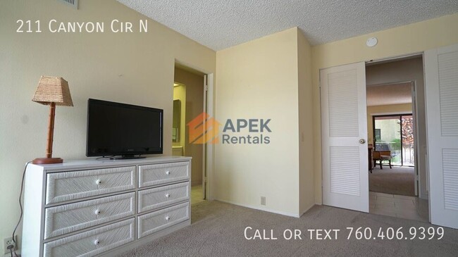Building Photo - 211 Canyon Cir N