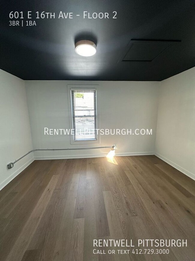 Building Photo - 3-2 Bedroom Apartment in Munhall