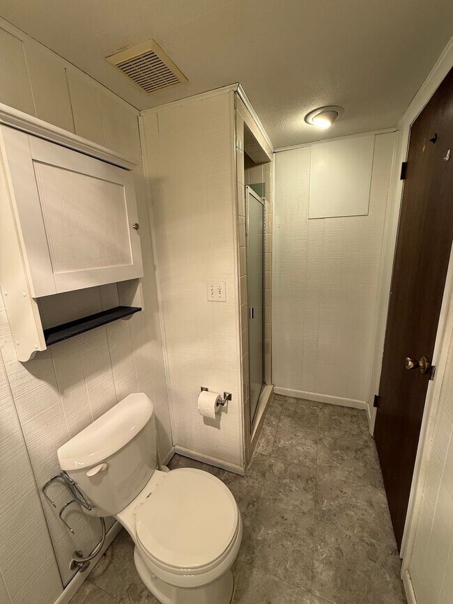 Building Photo - Ranch Home in Lindbergh School District